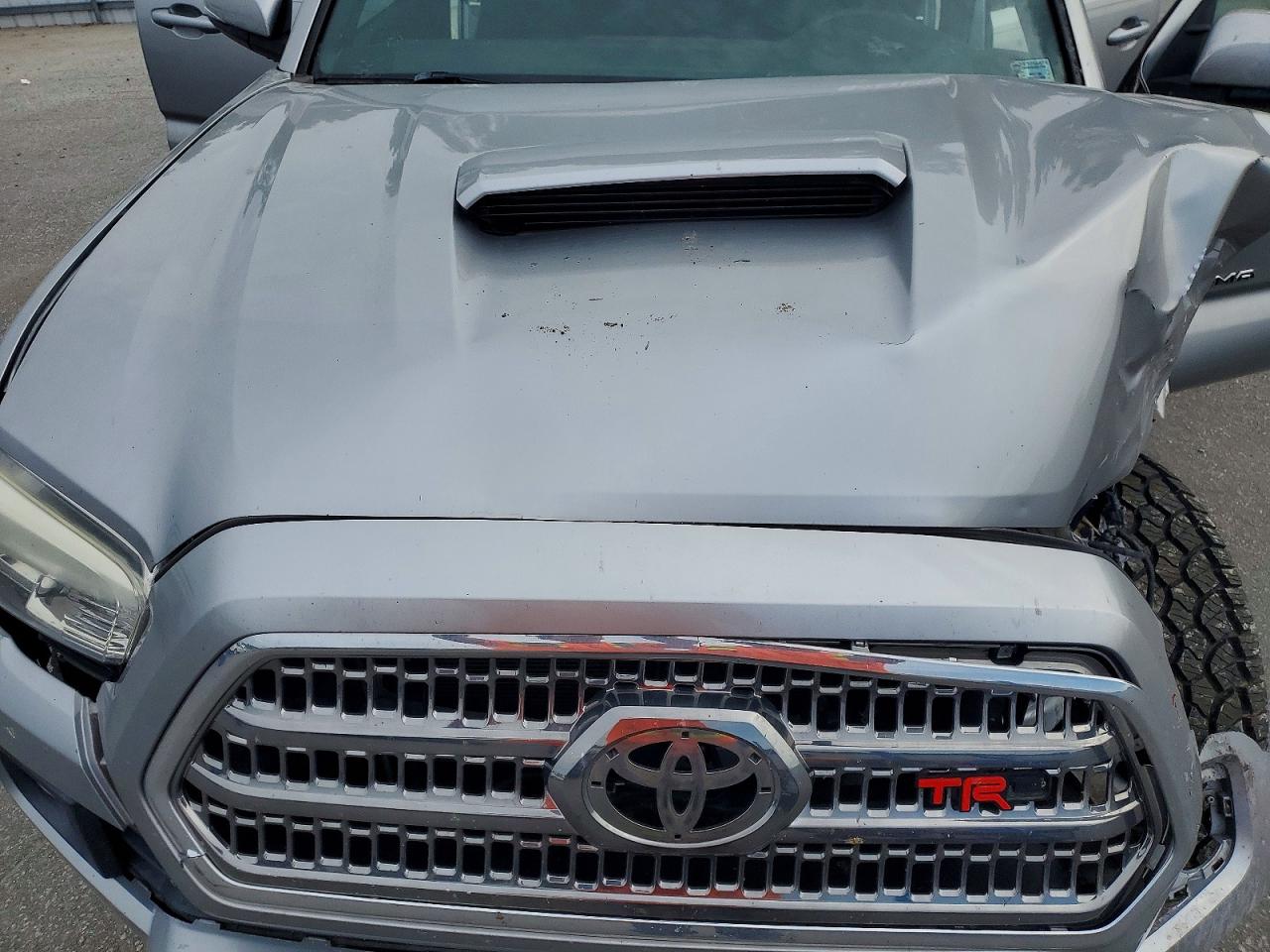 2016 TOYOTA TACOMA TRD