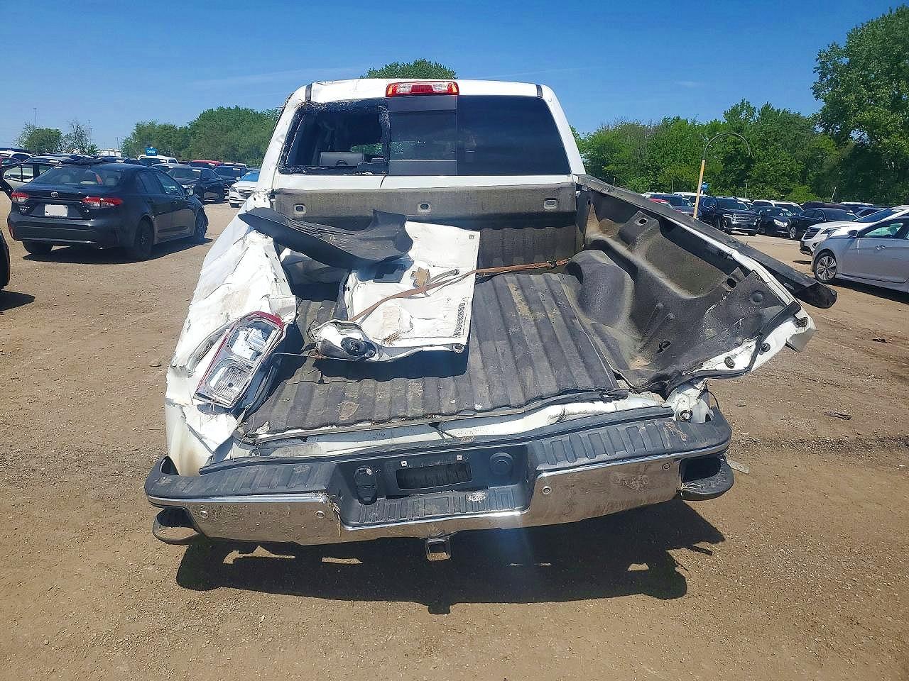 2017 CHEVROLET SILVERADO