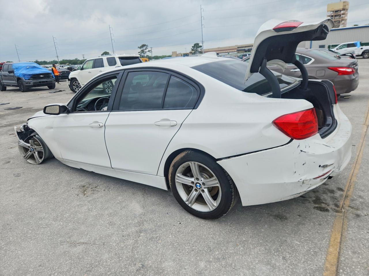 2015 BMW 3 SERIES