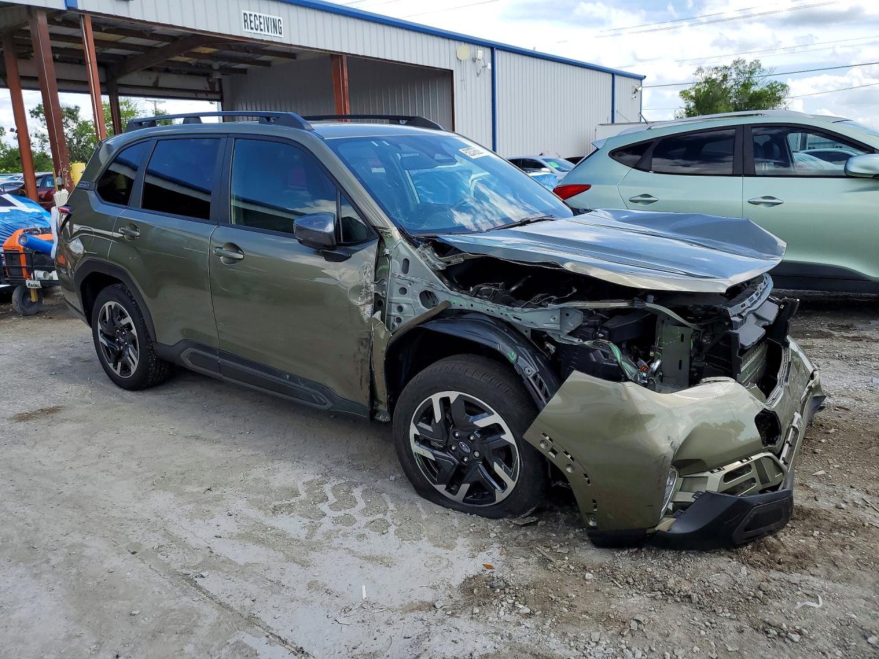2025 SUBARU FORESTER