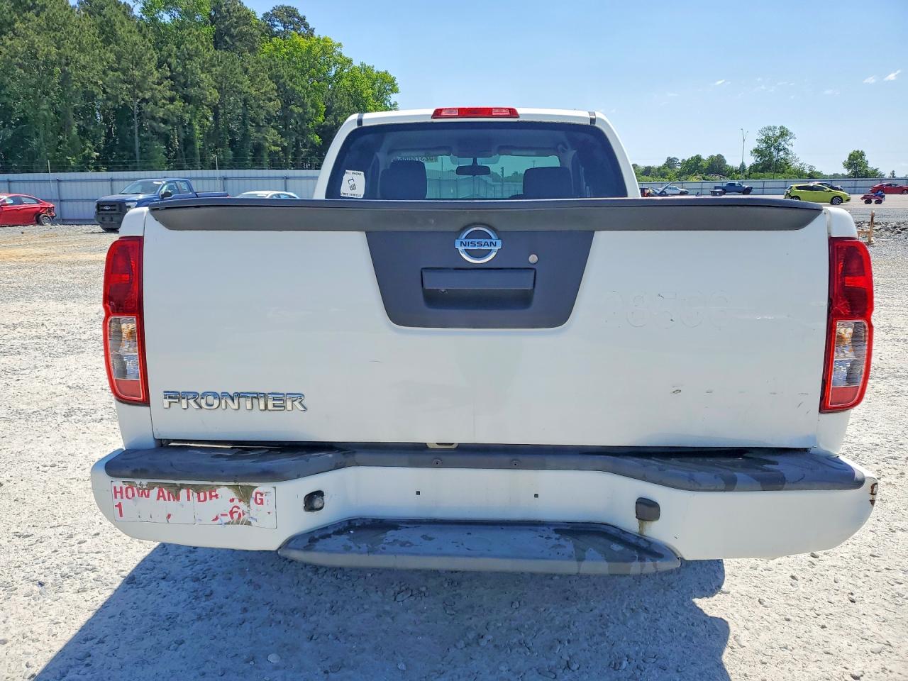 2018 NISSAN FRONTIER