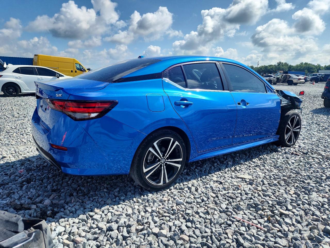 2023 NISSAN SENTRA