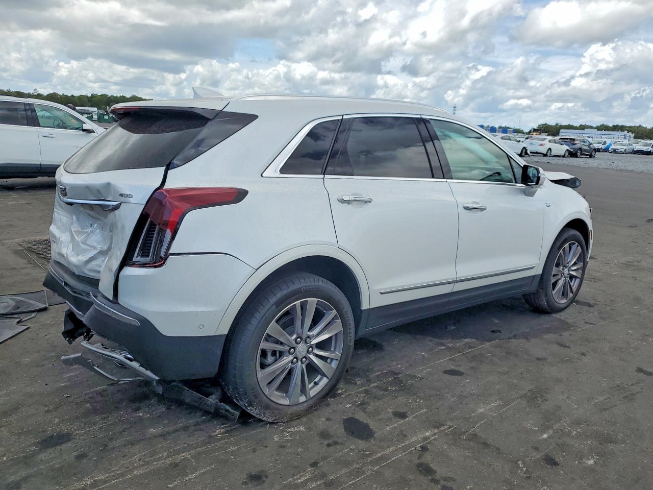2024 CADILLAC XT5