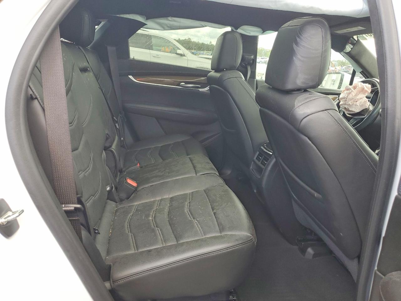 2024 CADILLAC XT5