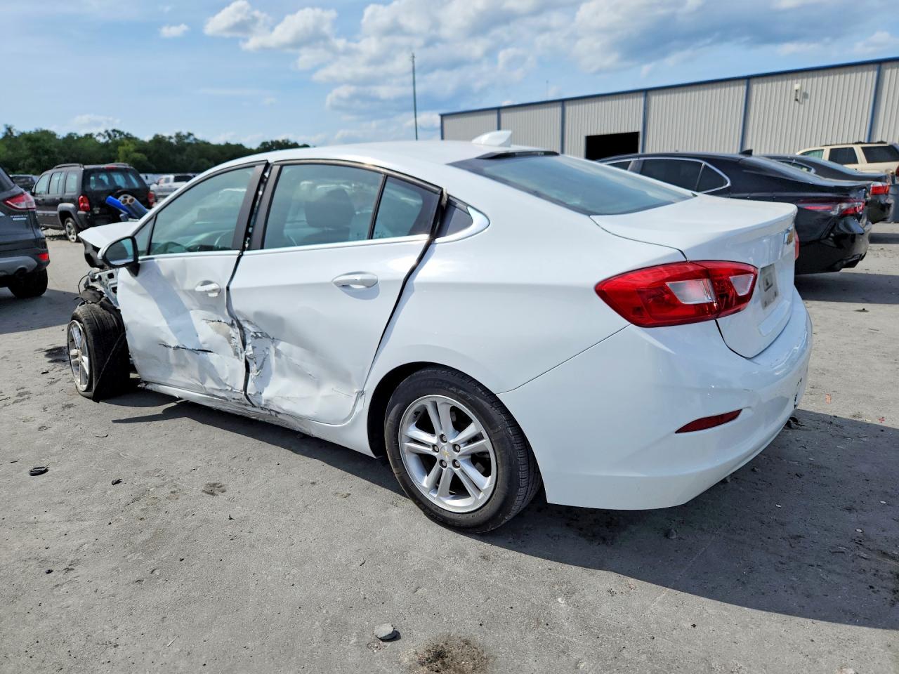 2017 CHEVROLET CRUZE