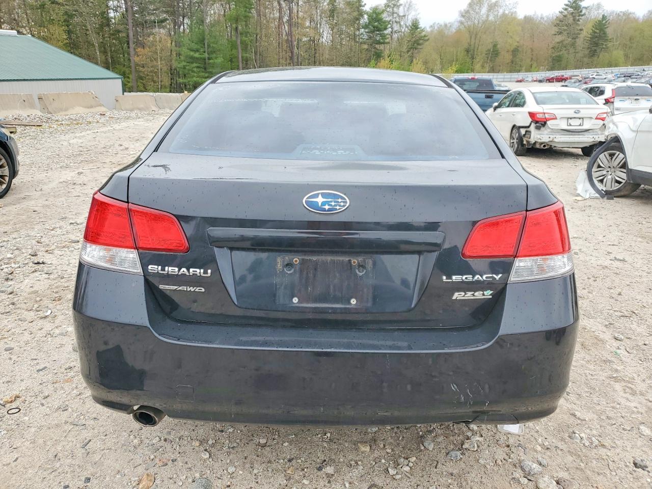 2013 SUBARU LEGACY