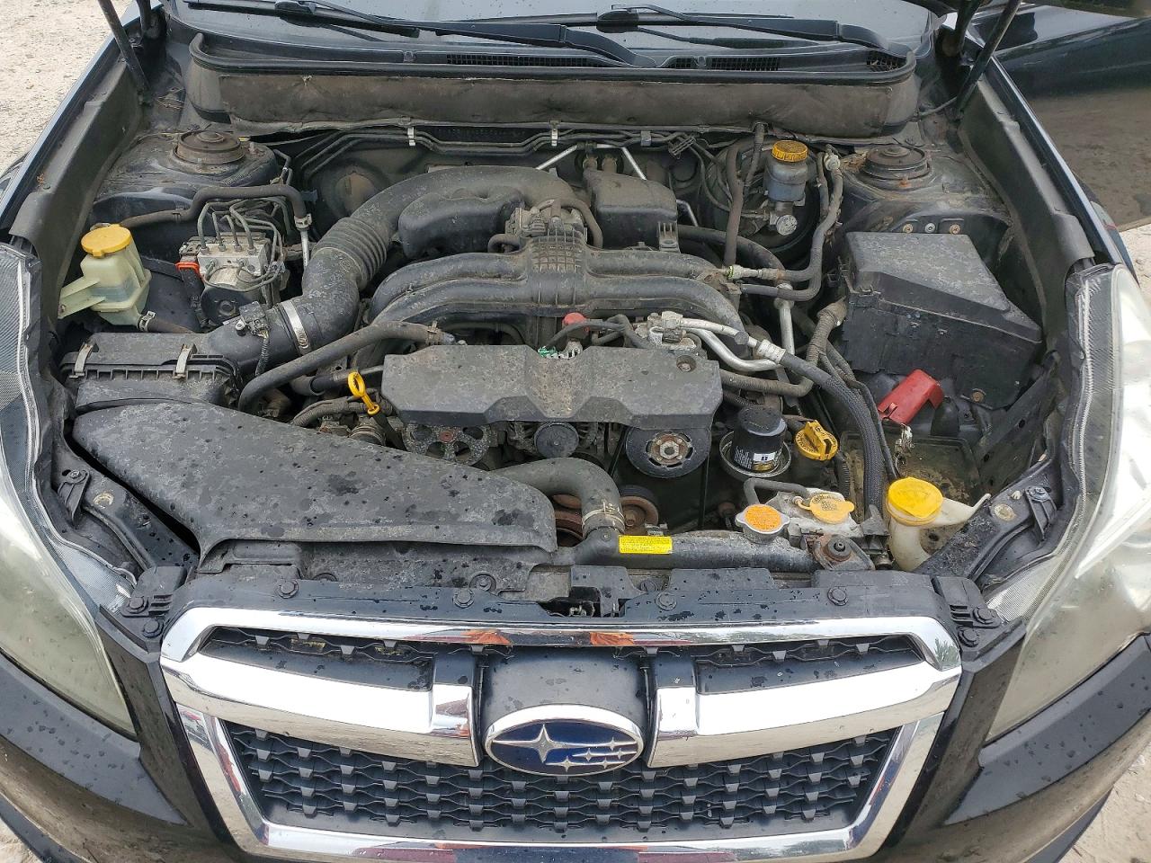 2013 SUBARU LEGACY