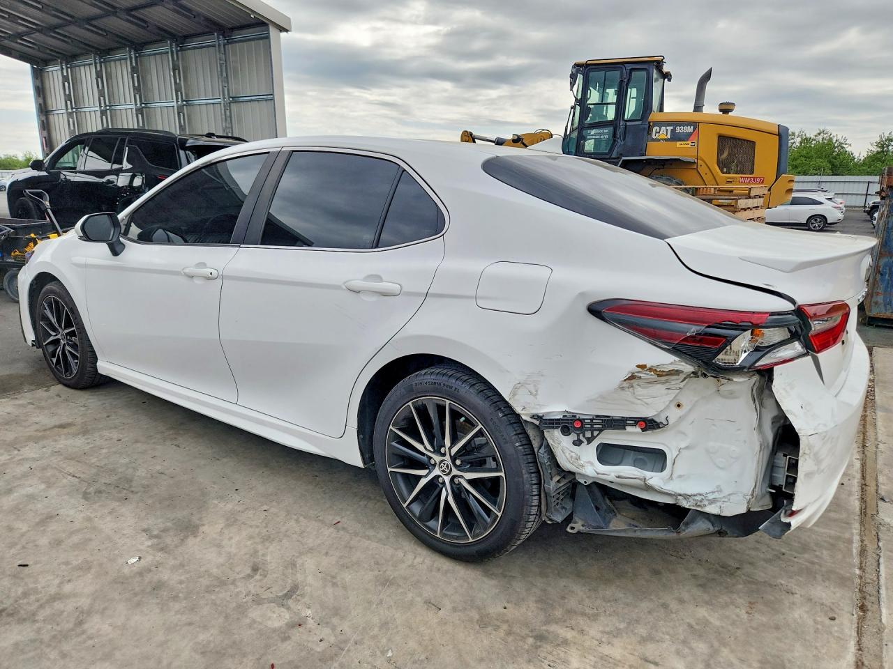 2022 TOYOTA CAMRY