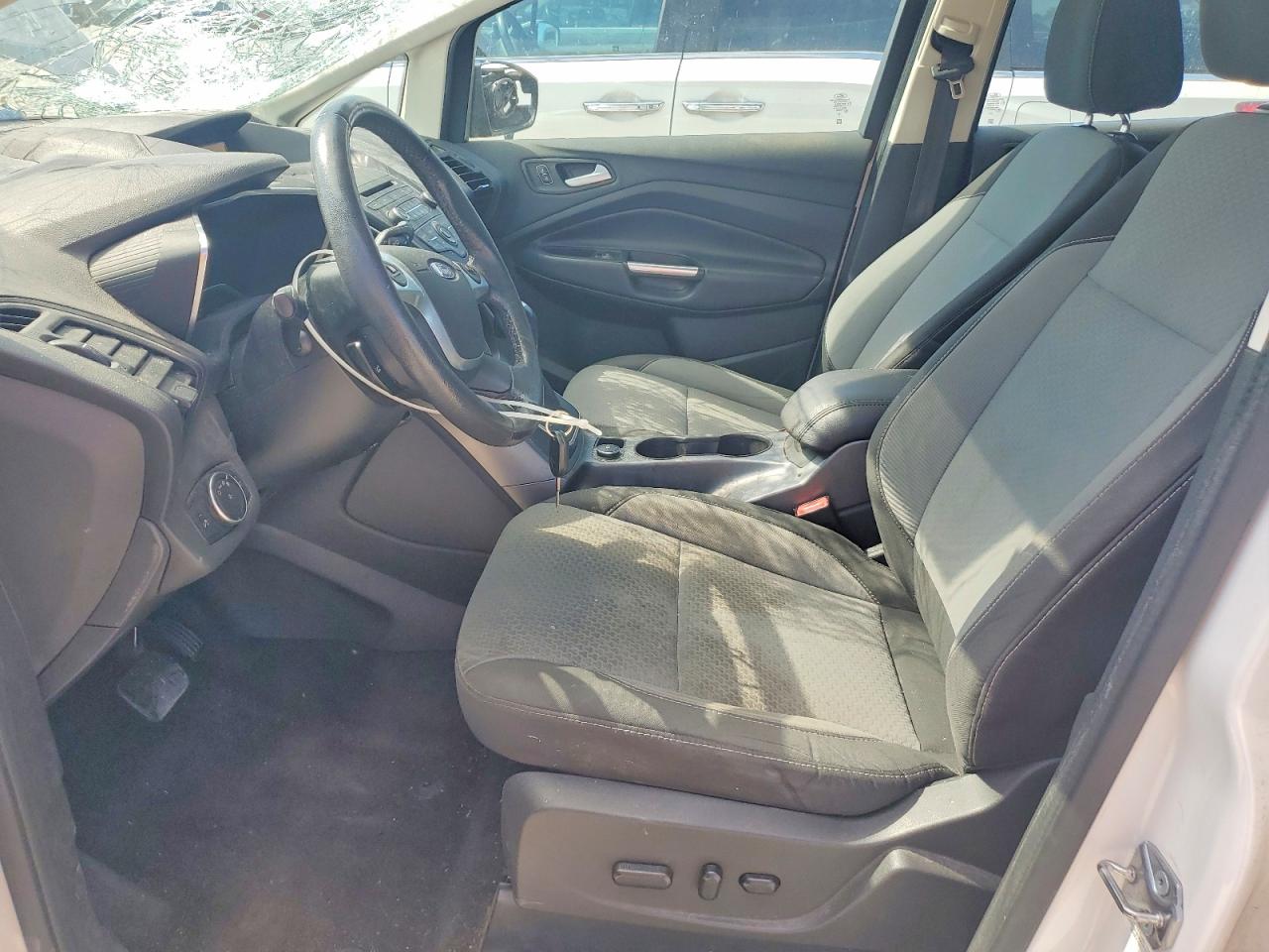 2017 FORD CMAX