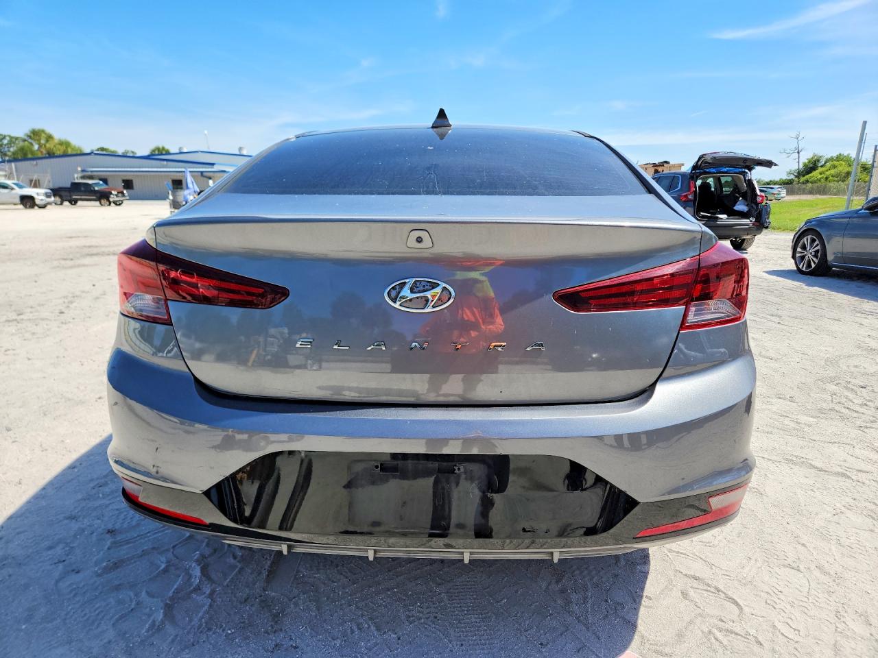 2019 HYUNDAI ELANTRA