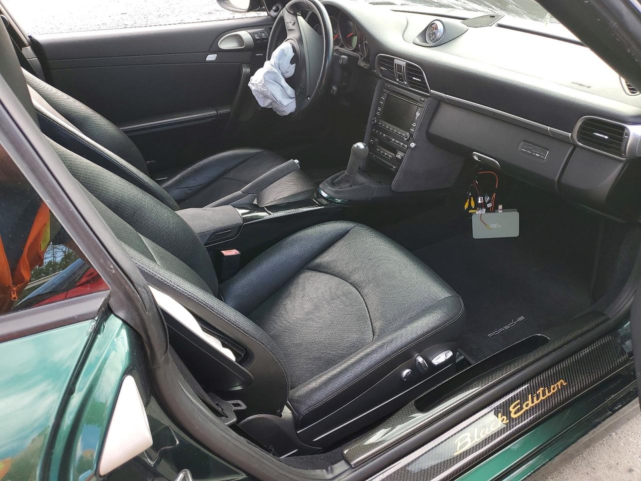 2012 PORSCHE 911
