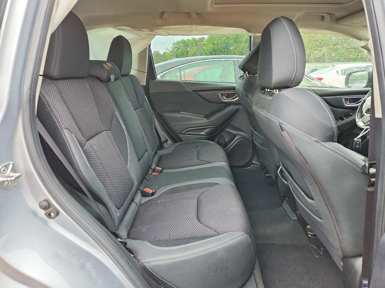 2023 SUBARU FORESTER