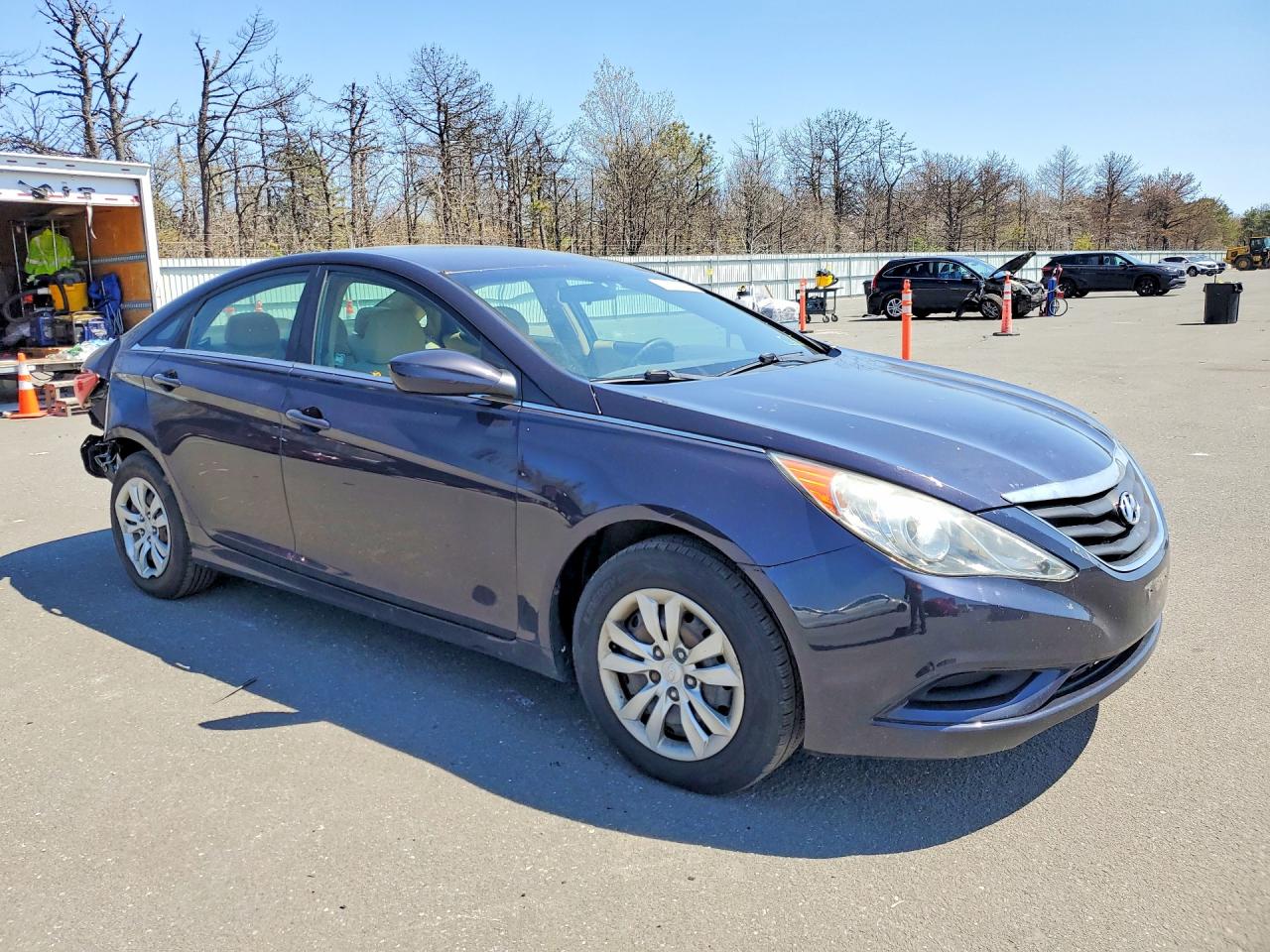 2011 HYUNDAI ELANTRA
