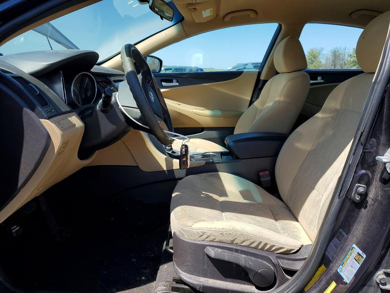 2011 HYUNDAI ELANTRA