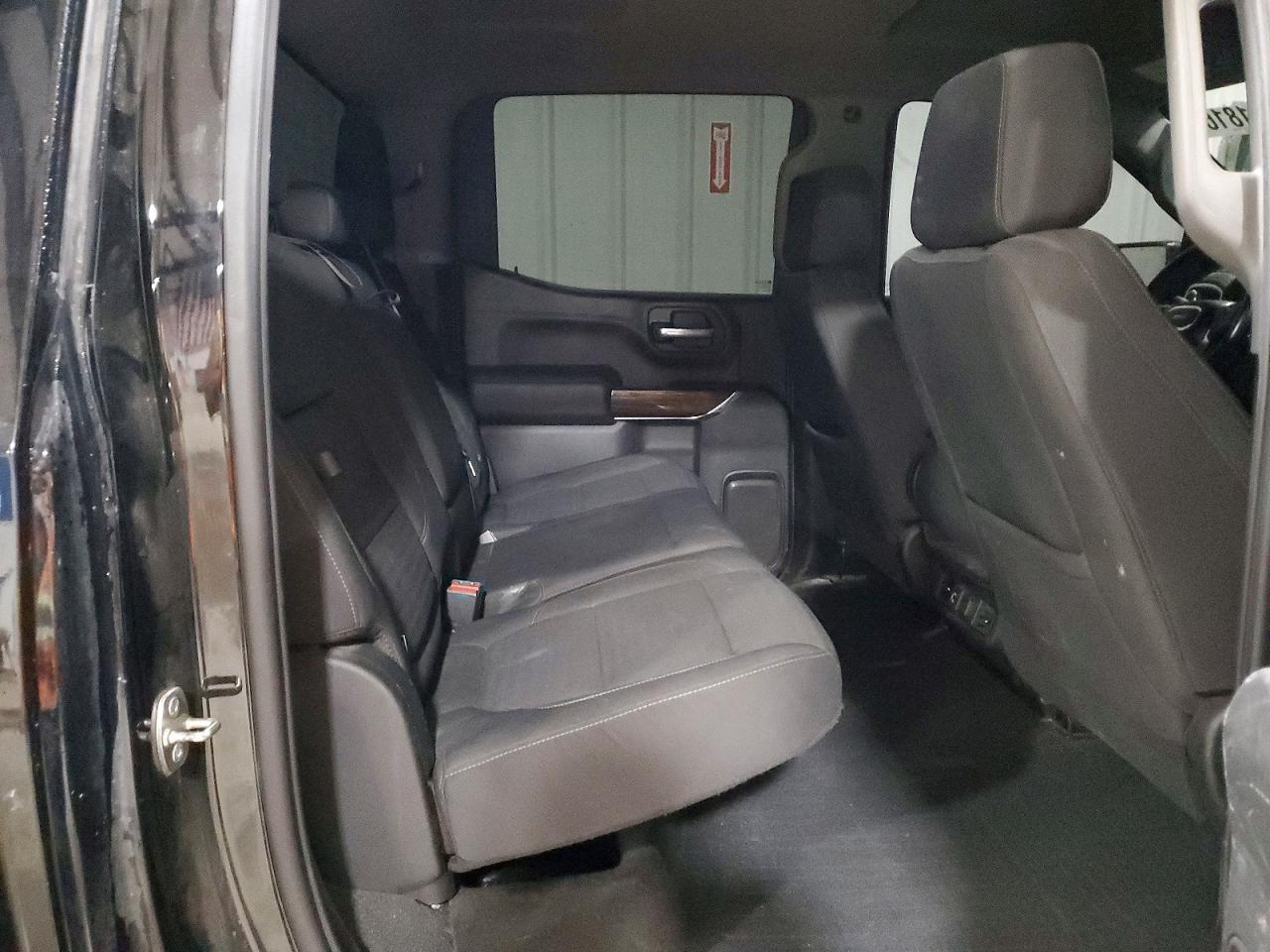 2021 GMC SIERRA