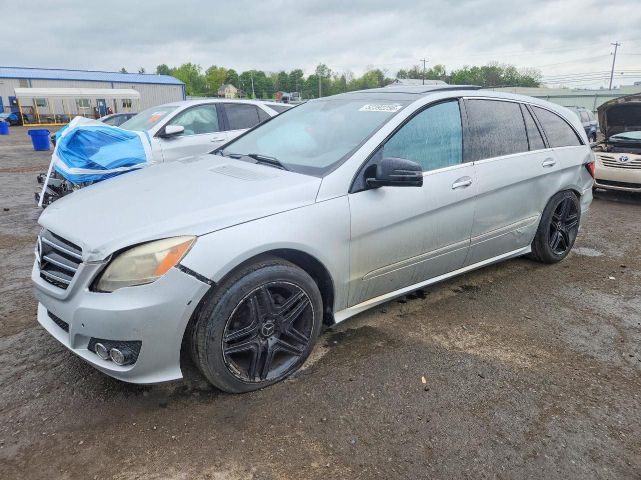 2011 MERCEDES-BENZ R-CLASS