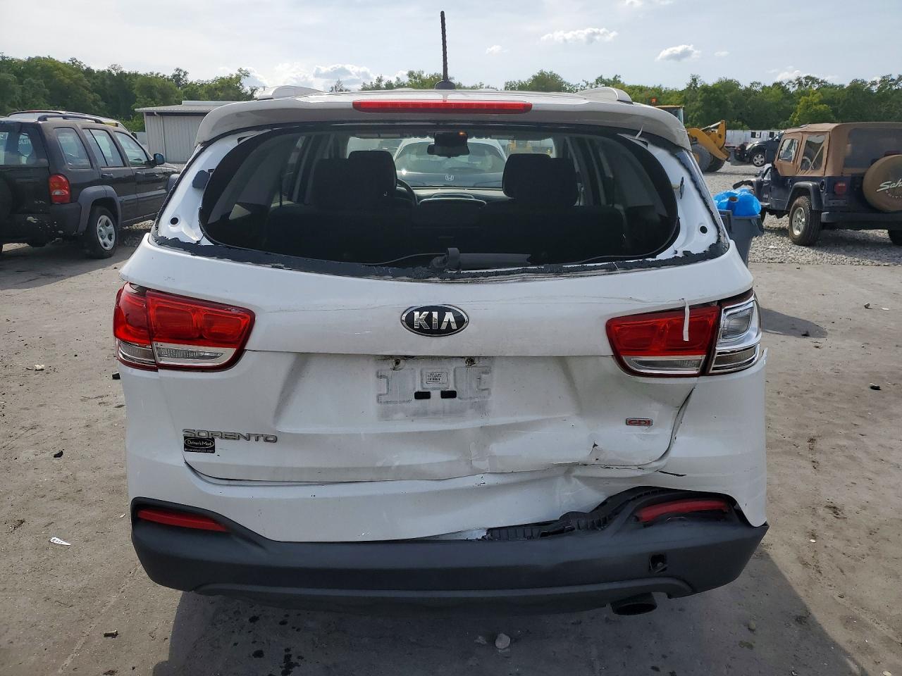 2016 KIA SORENTO