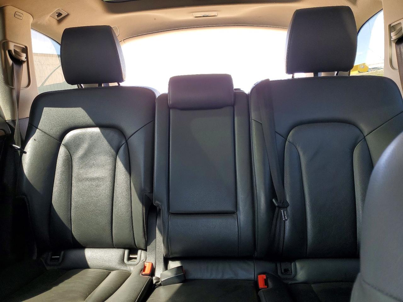 2012 AUDI Q7