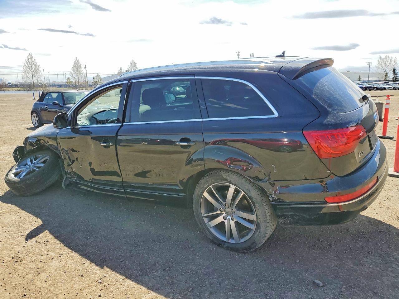 2012 AUDI Q7