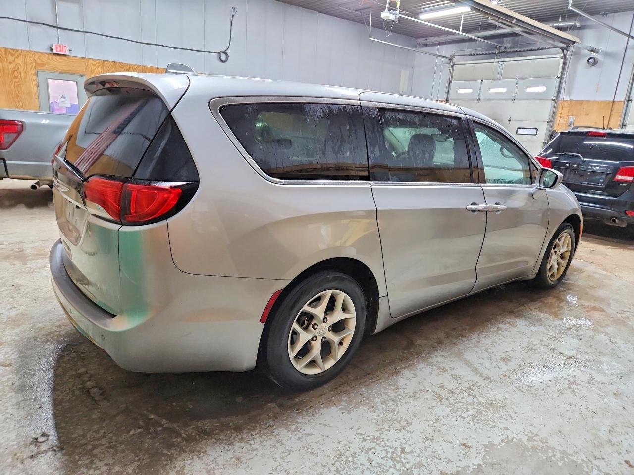 2018 CHRYSLER PACIFICA