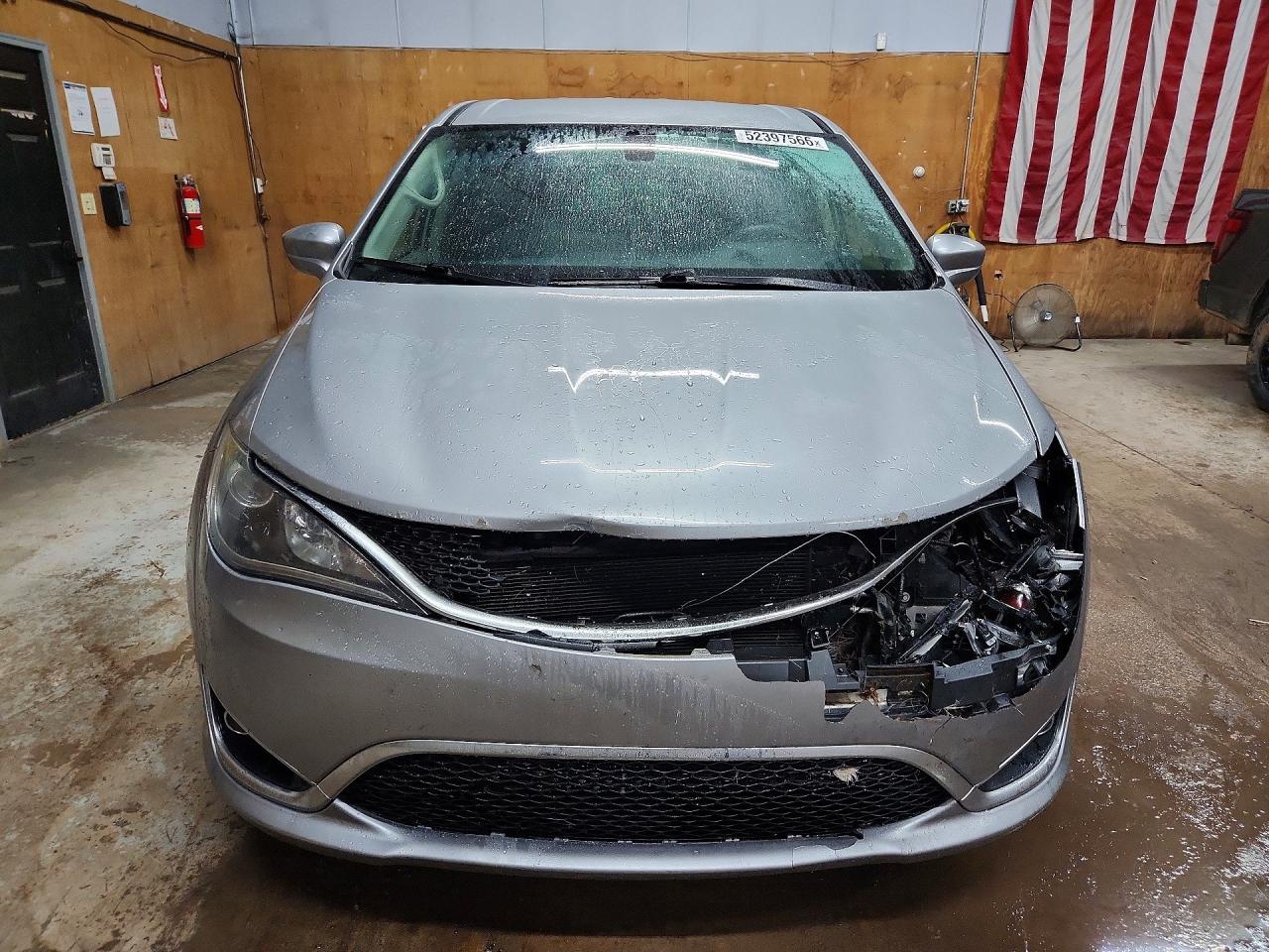 2018 CHRYSLER PACIFICA