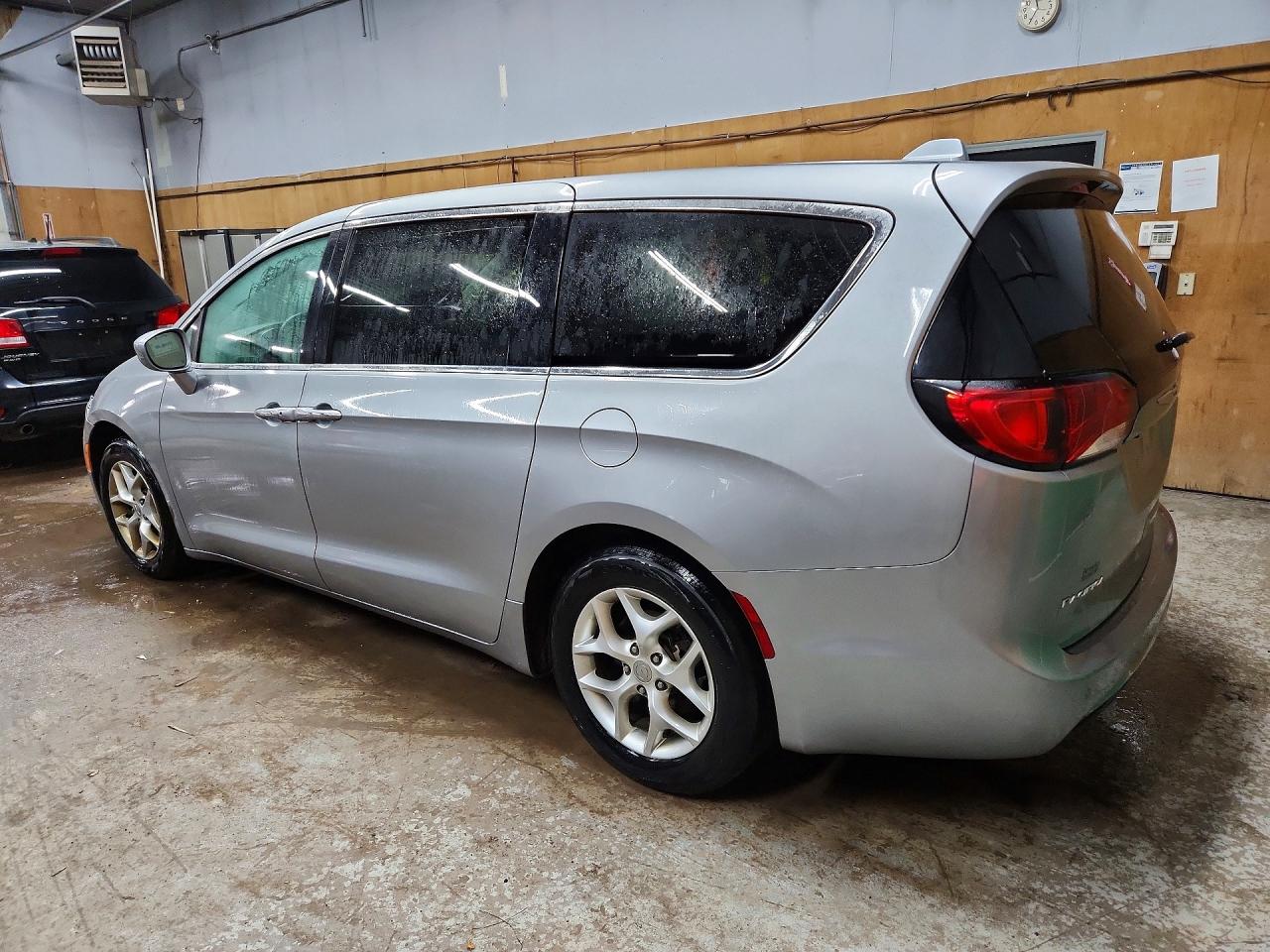 2018 CHRYSLER PACIFICA