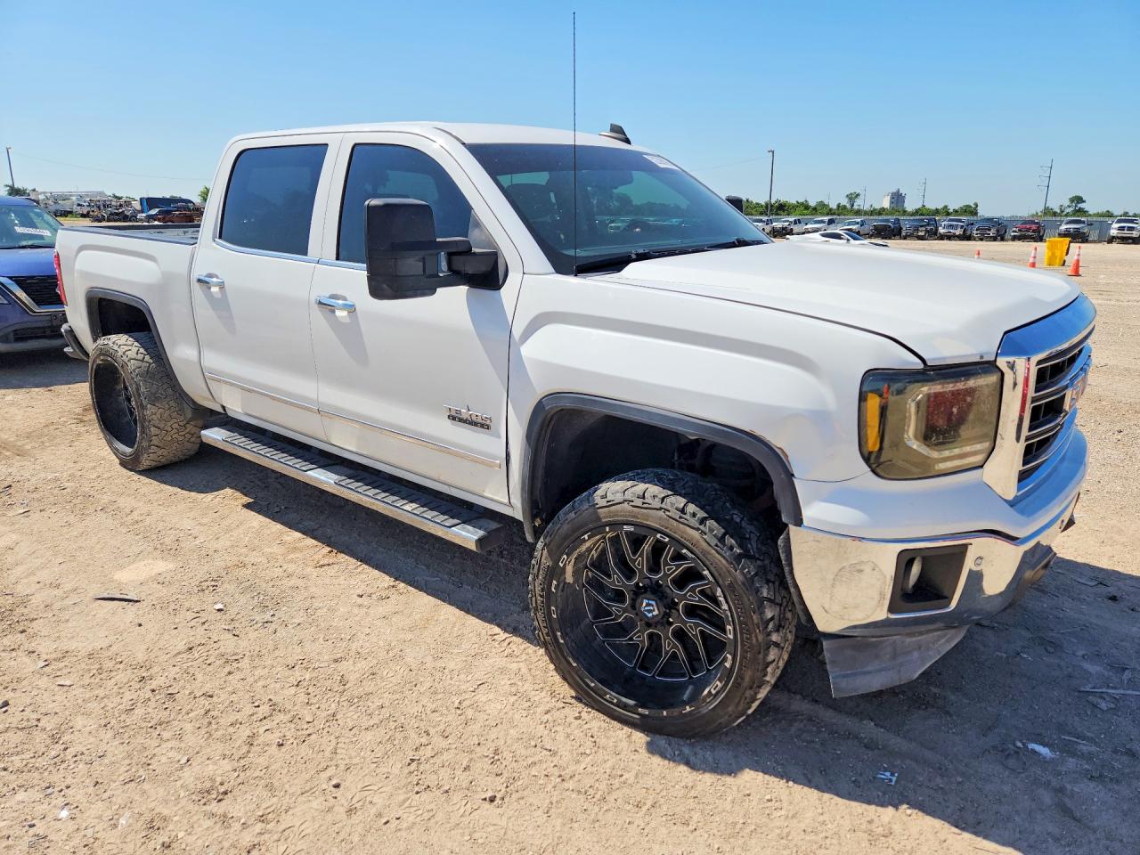 2015 GMC SIERRA