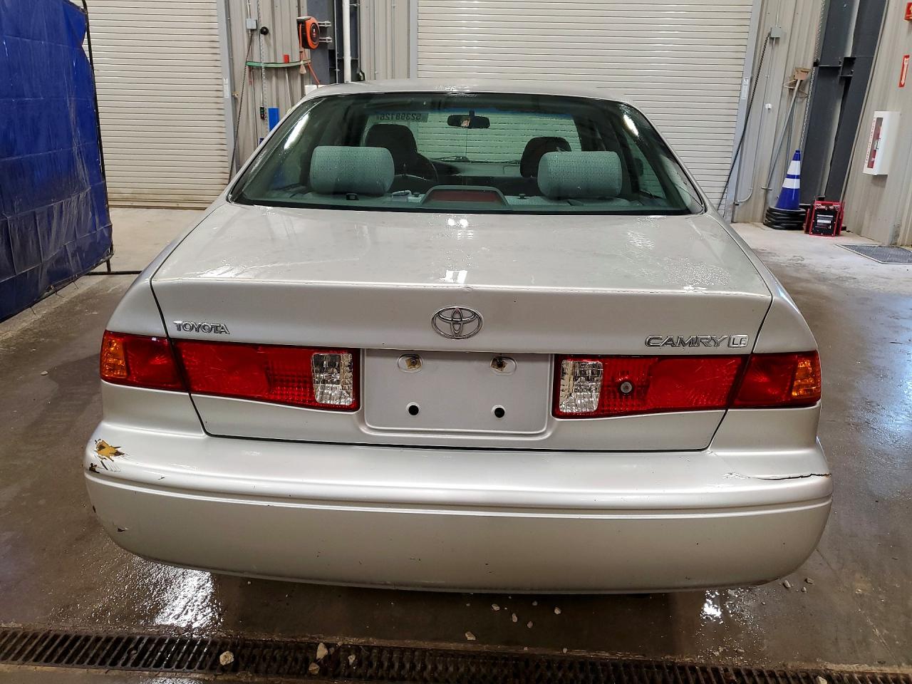 2001 TOYOTA CAMRY