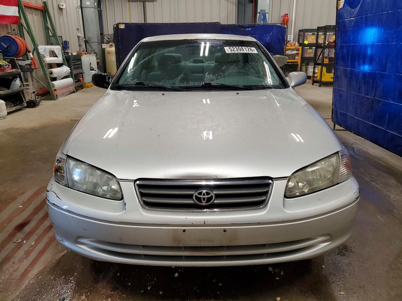 2001 TOYOTA CAMRY