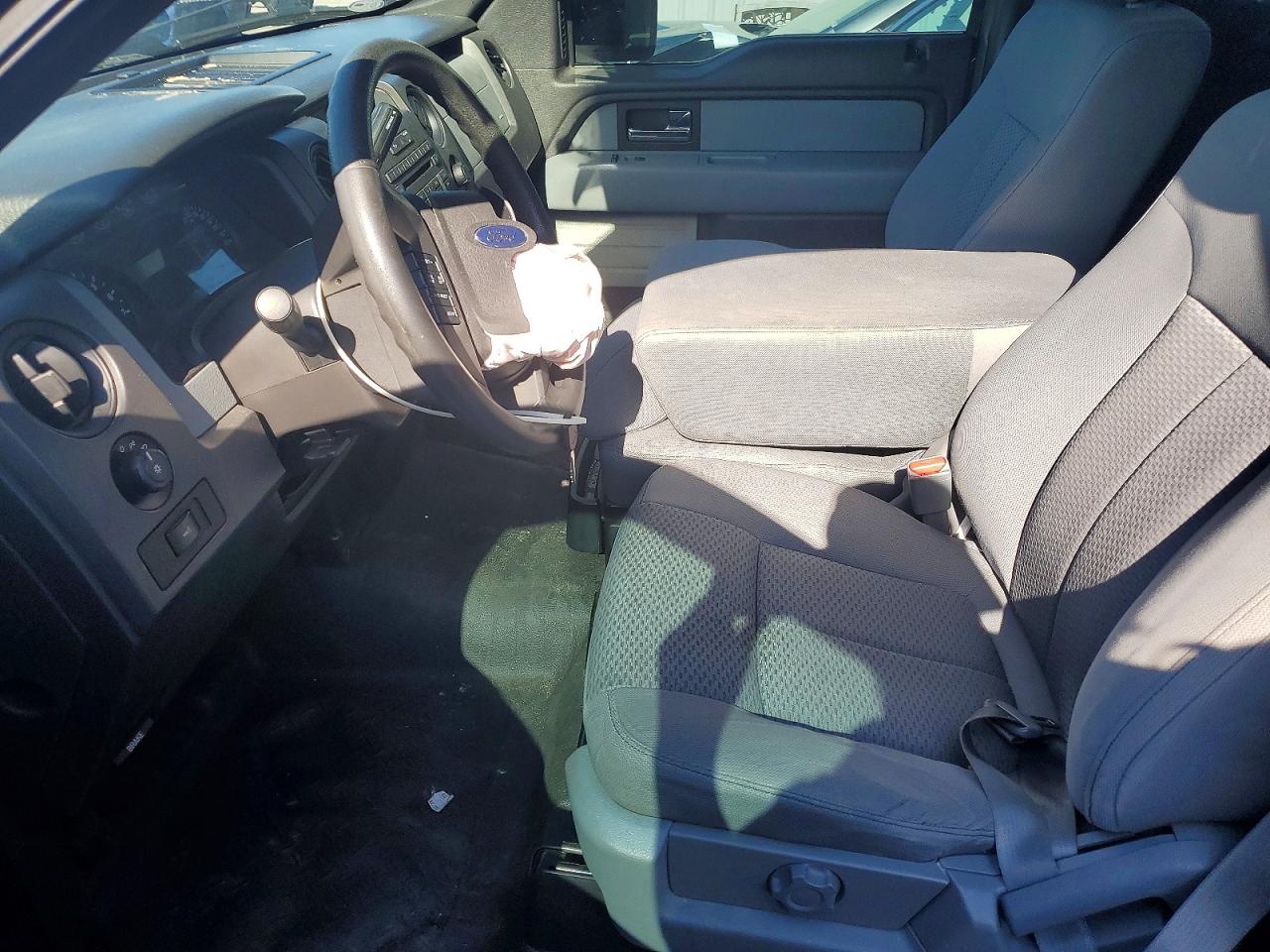 2013 FORD F150