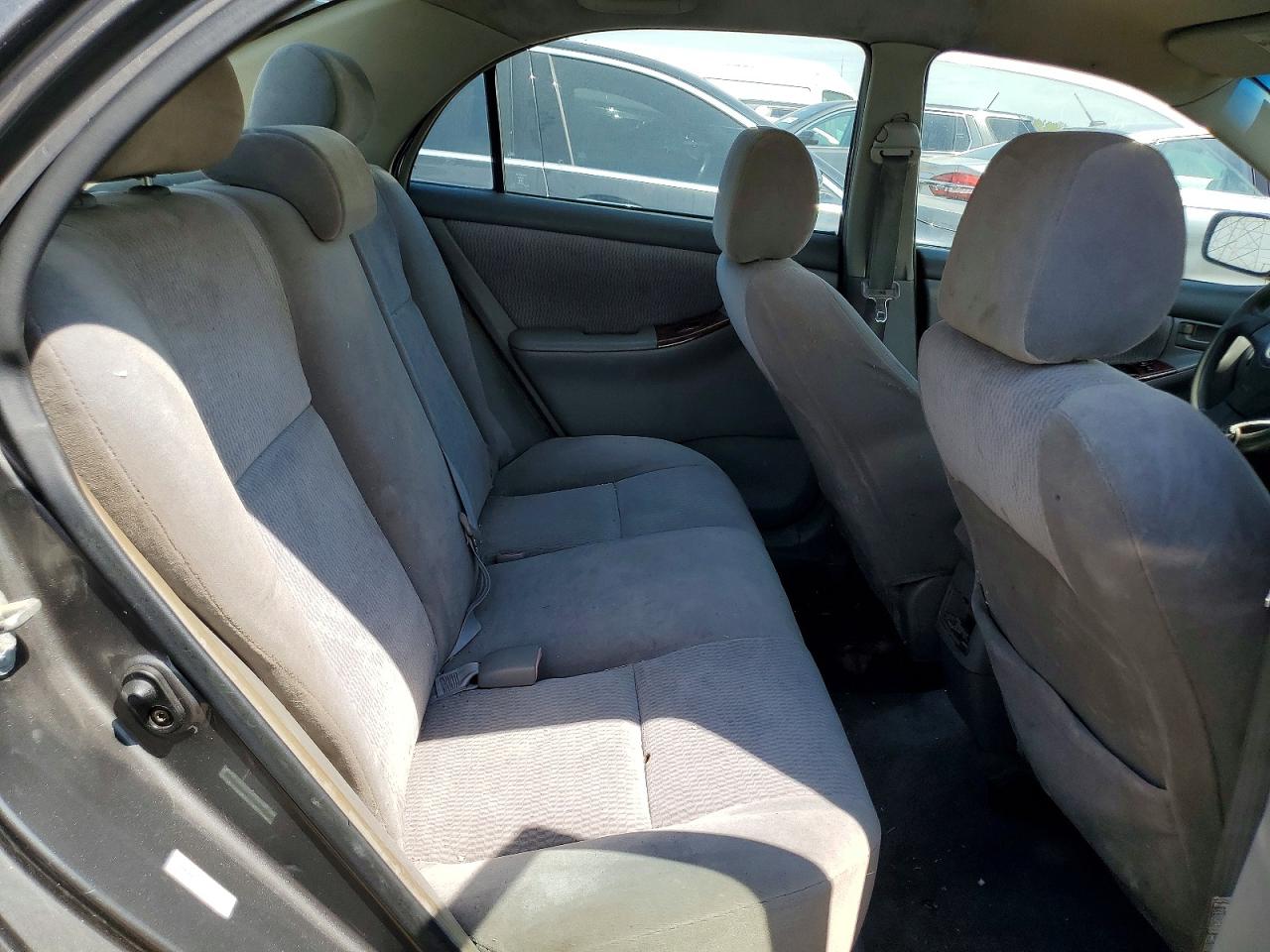 2005 TOYOTA COROLLA