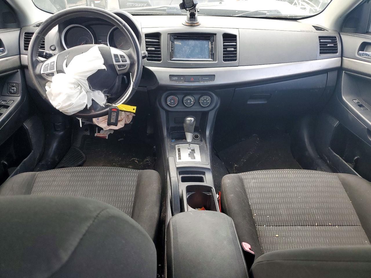 2013 MITSUBISHI LANCER