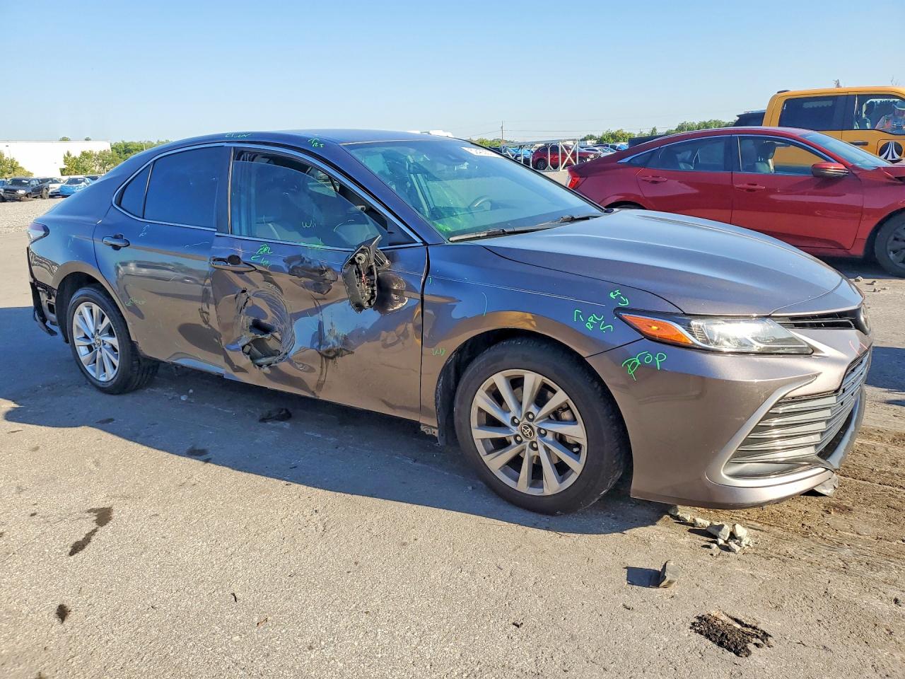 2022 TOYOTA CAMRY