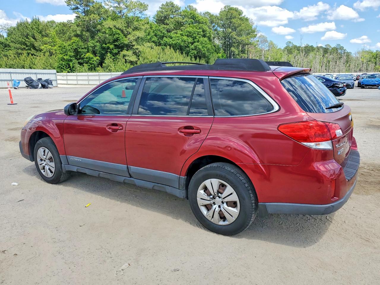2013 SUBARU OUTBACK