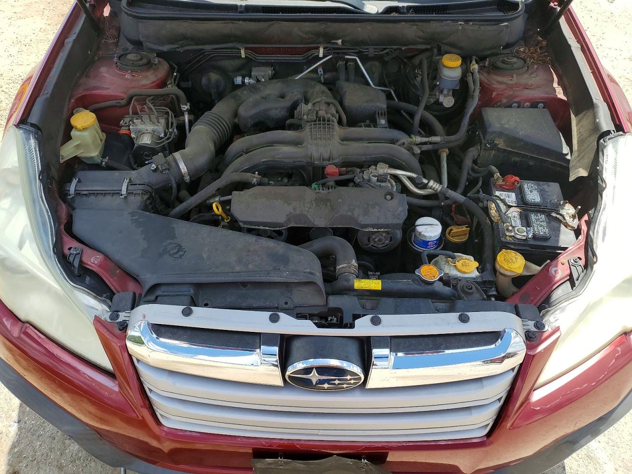 2013 SUBARU OUTBACK
