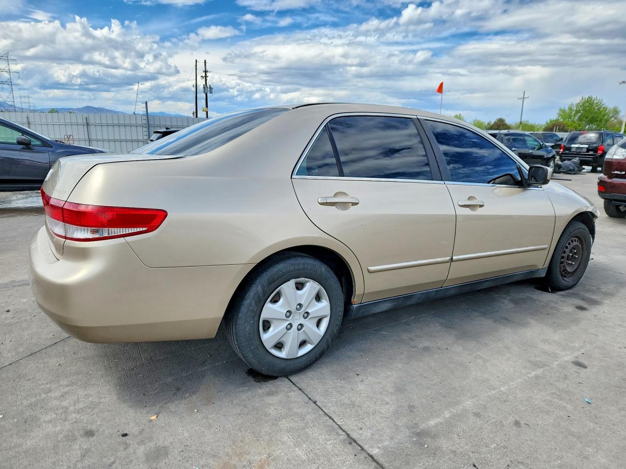 2004 HONDA ACCORD