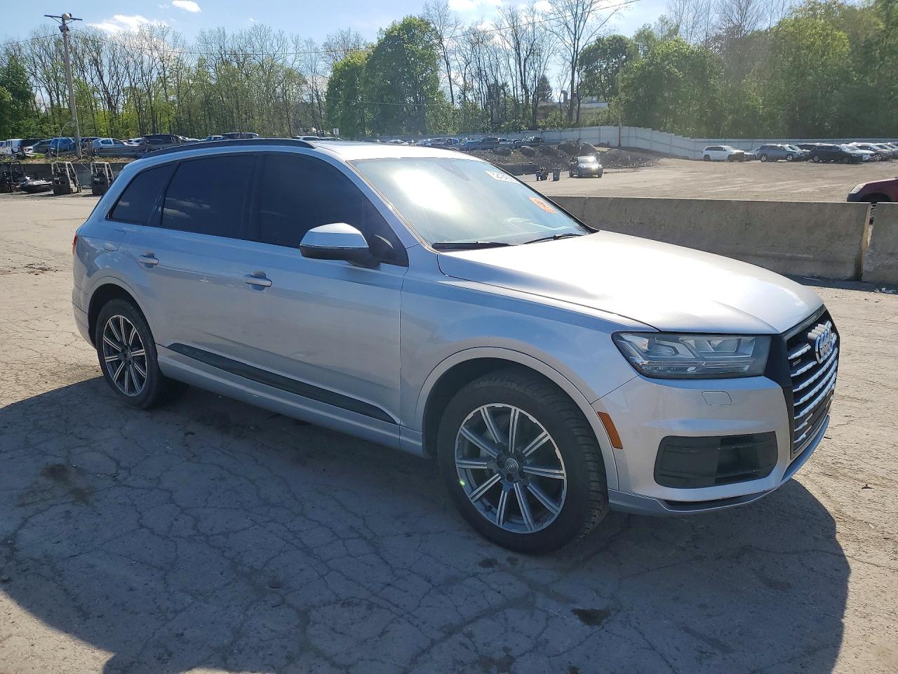 2017 AUDI Q7