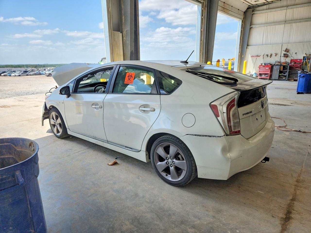 2015 TOYOTA PRIUS