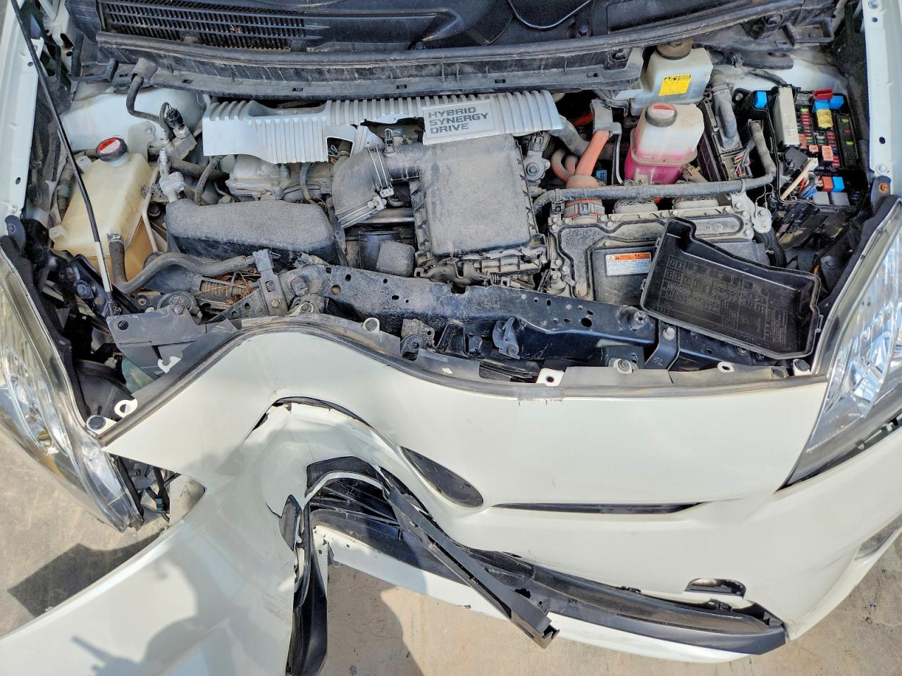 2015 TOYOTA PRIUS
