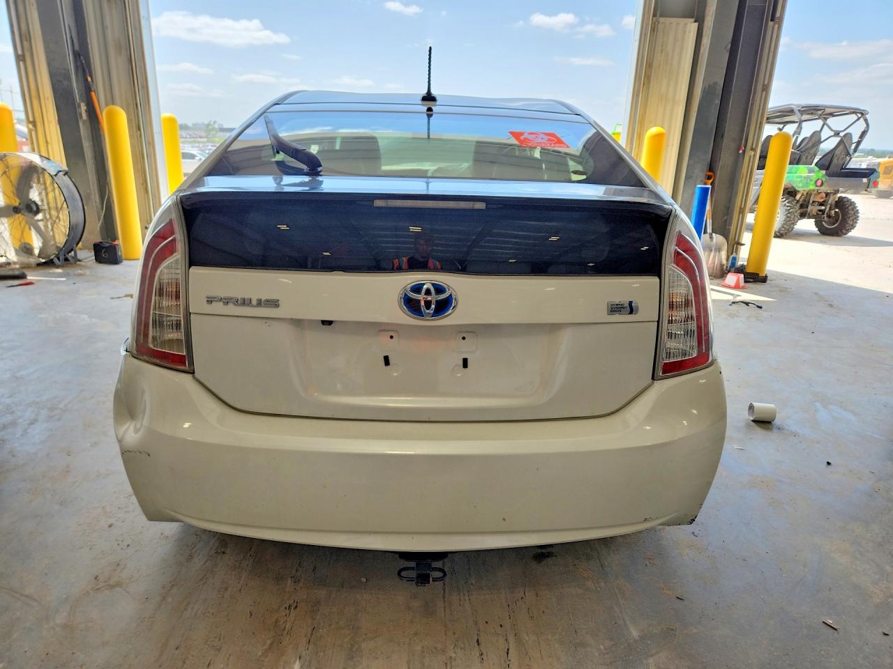 2015 TOYOTA PRIUS