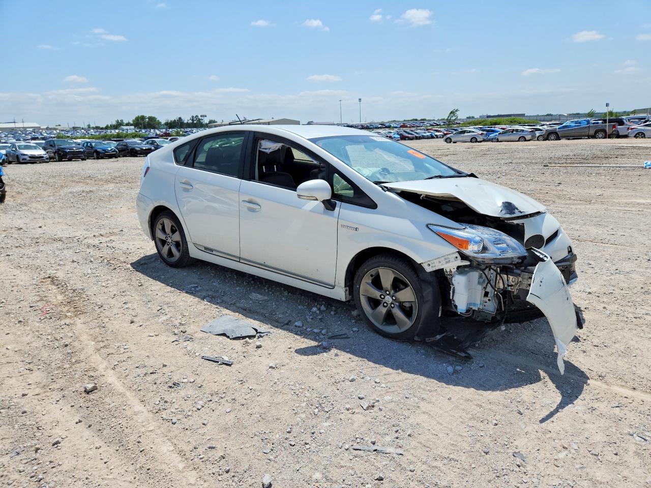 2015 TOYOTA PRIUS