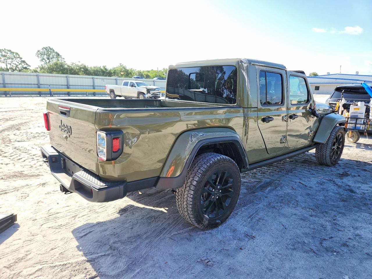 2025 JEEP GLADIATOR