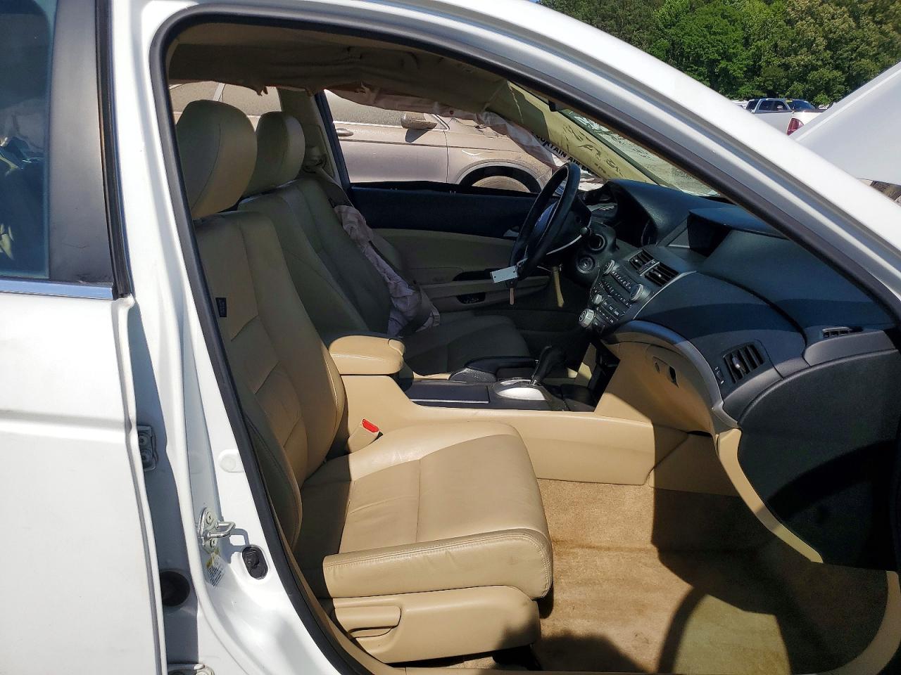 2012 HONDA ACCORD