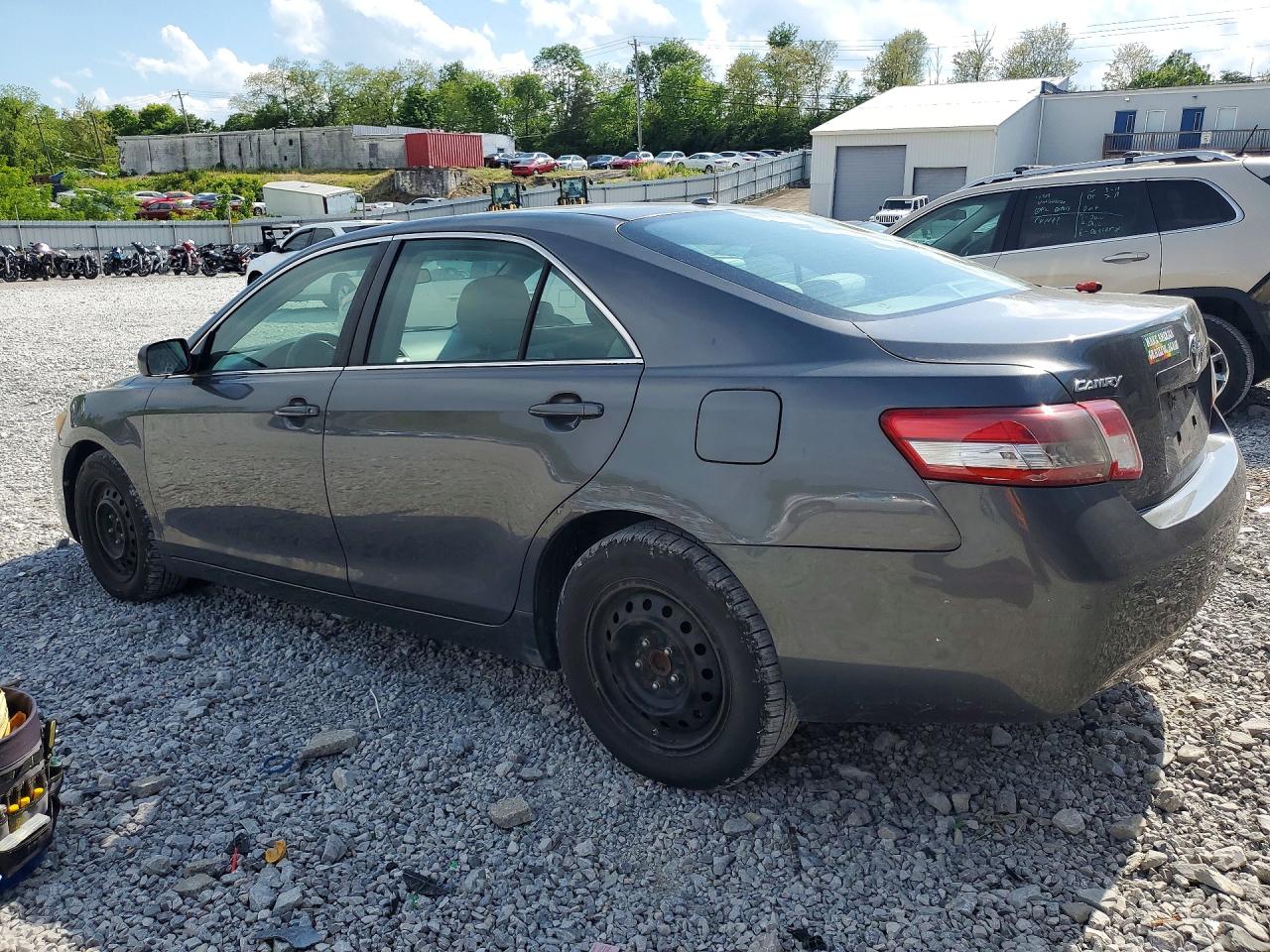 2010 TOYOTA CAMRY
