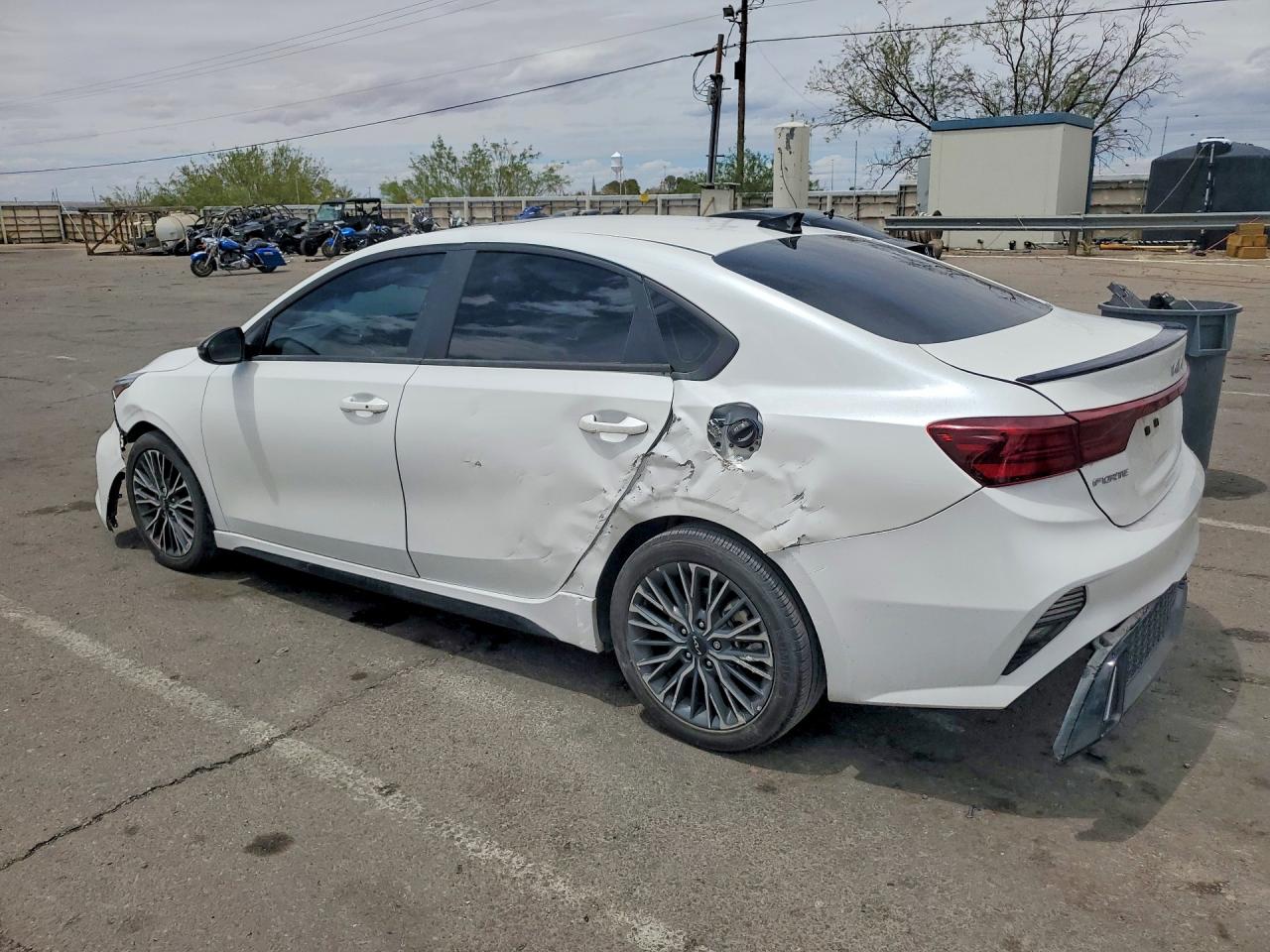 2023 KIA FORTE