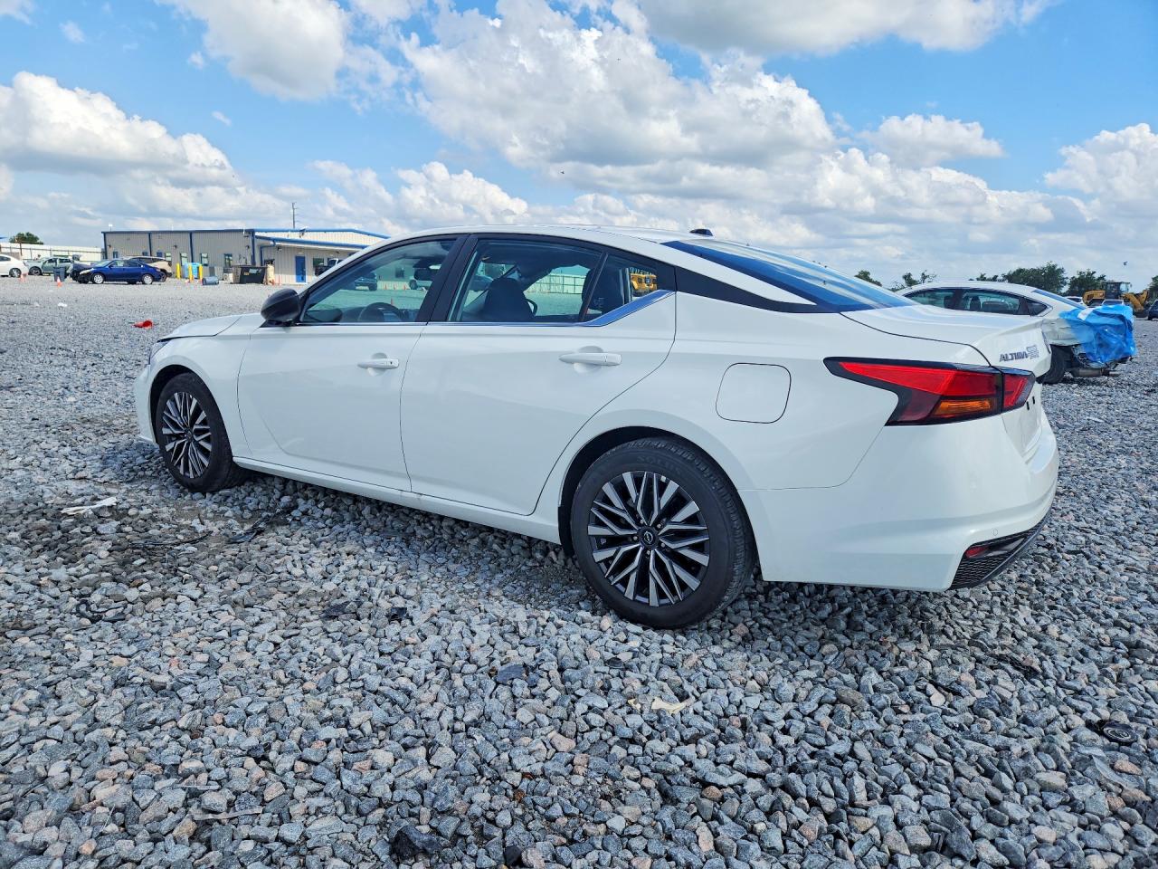 2026 NISSAN ALTIMA
