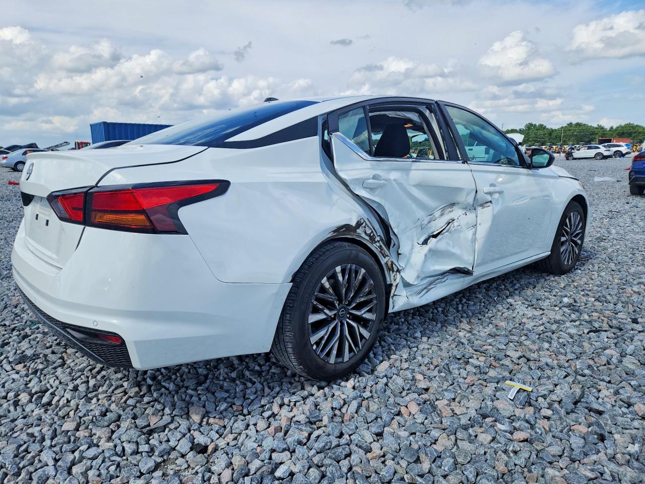 2026 NISSAN ALTIMA