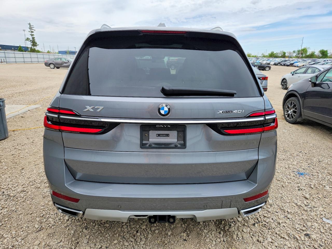 2025 BMW X7