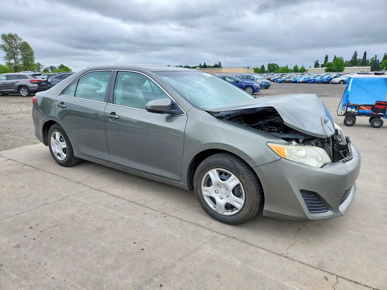 2013 TOYOTA CAMRY