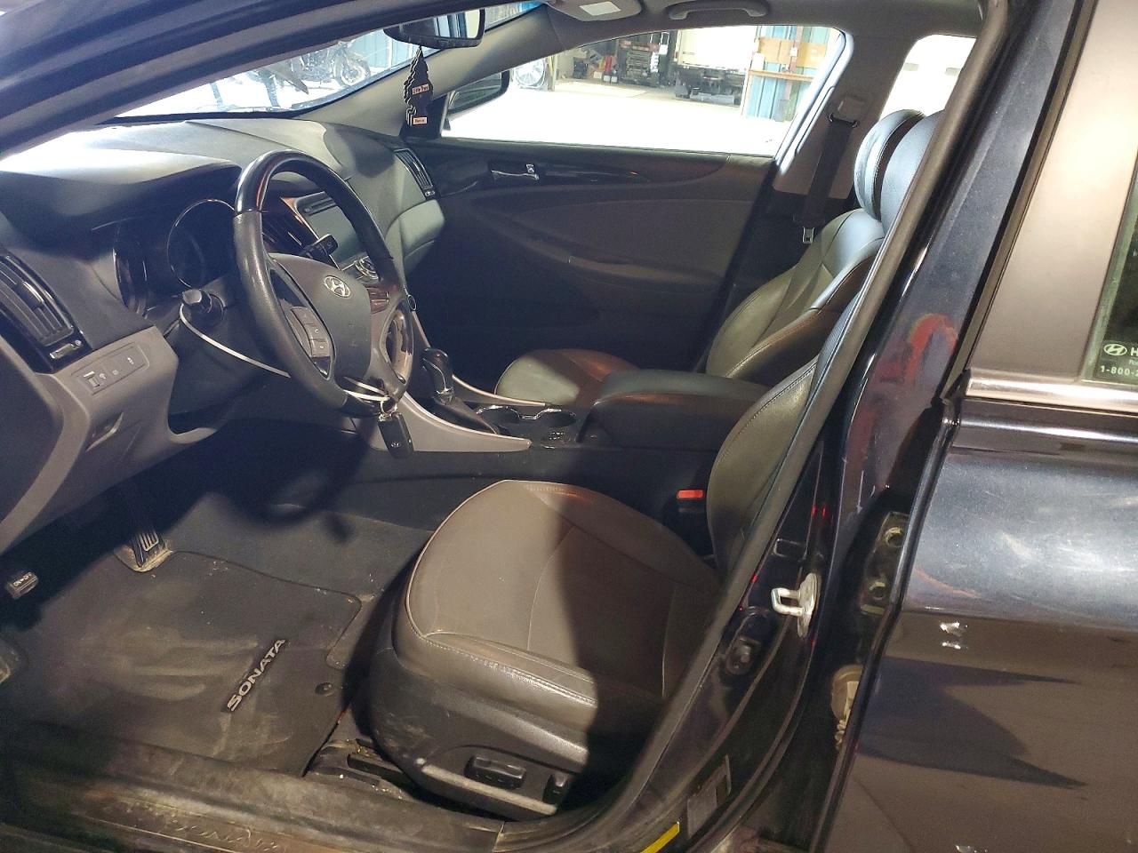 2013 HYUNDAI SONATA